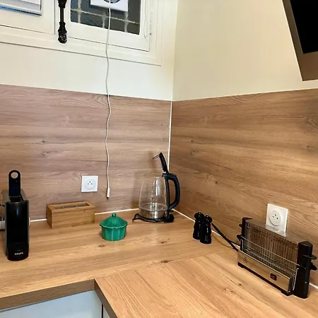 Appartement Au Coeur De L'Ecusson Nîmes Buitenkant foto