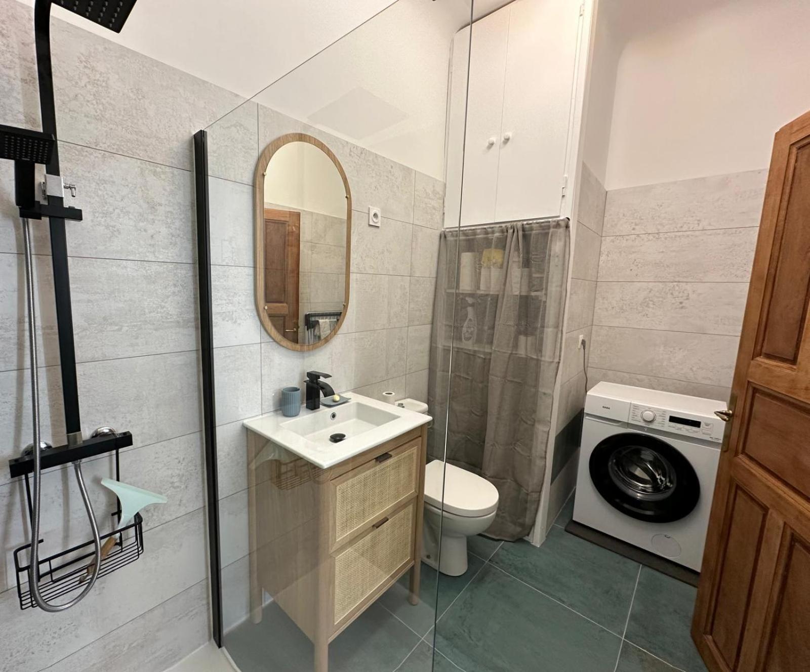 Au Coeur De L'ecusson Appartement Nîmes